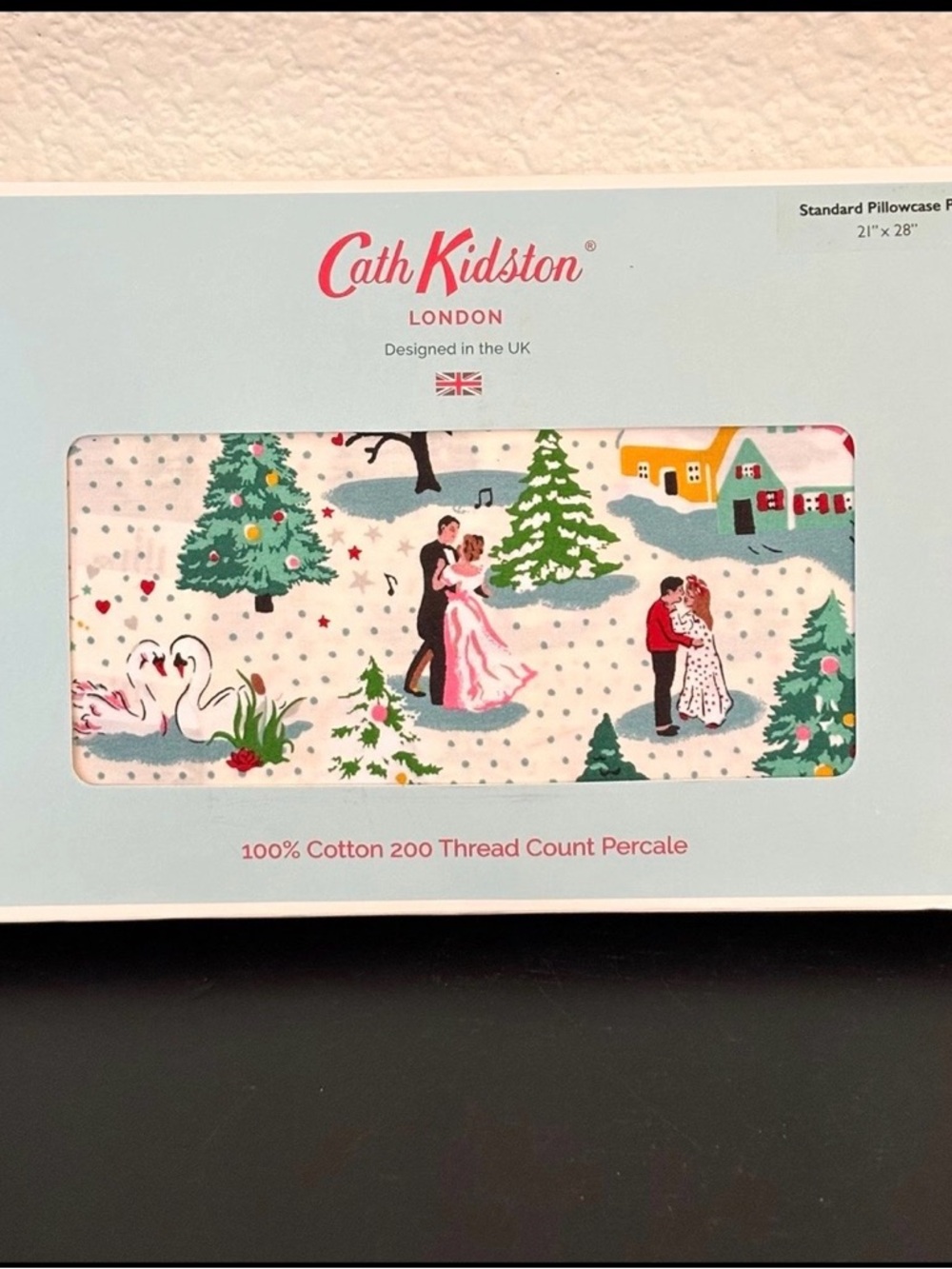 Cath Kidston London SHINE BRIGHT Cream Christmas 2 STANDARD Cotton Pillowcases